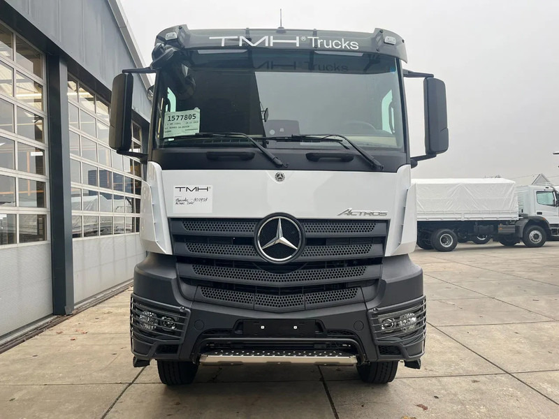 Mercedes-Benz Actros 2045 S 4x2 Tractor Head - Tractor unit: picture 4 Mercedes-Benz Actros 2045 S 4x2 Tractor Head - Tractor unit: picture 4