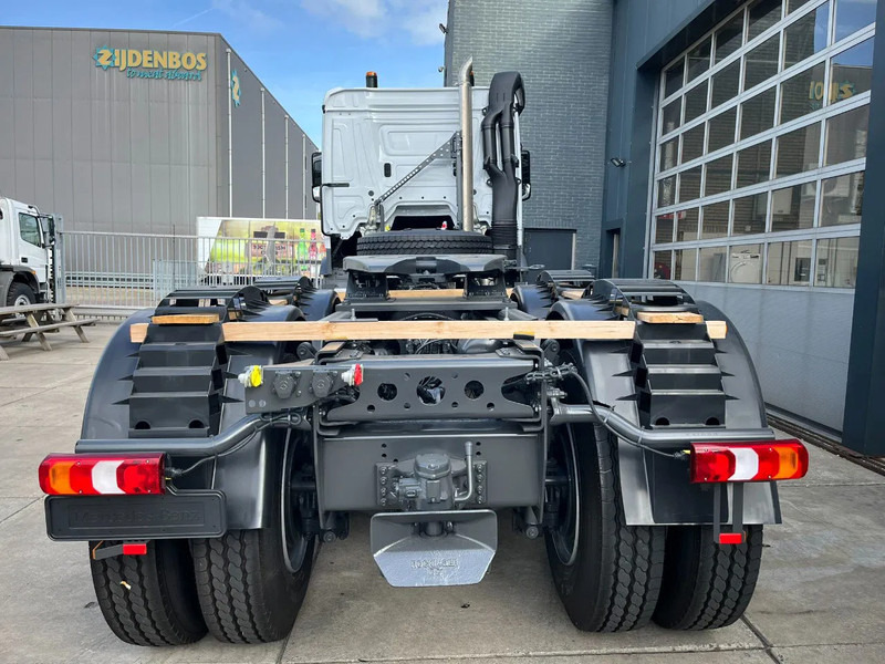 Mercedes-Benz Arocs 4058 AS 6x6 Tractor Head 180T Push Pull EURO-5 - Tractor unit: picture 5 Mercedes-Benz Arocs 4058 AS 6x6 Tractor Head 180T Push Pull EURO-5 - Tractor unit: picture 5