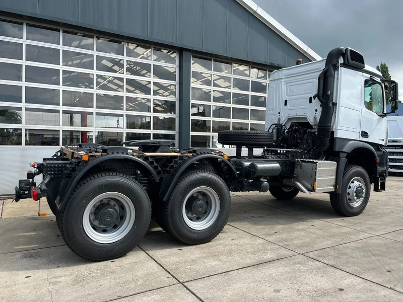 Mercedes-Benz Arocs 4058 AS 6x6 Tractor Head 180T Push Pull (Pre order) - Tractor unit: picture 5 Mercedes-Benz Arocs 4058 AS 6x6 Tractor Head 180T Push Pull (Pre order) - Tractor unit: picture 5