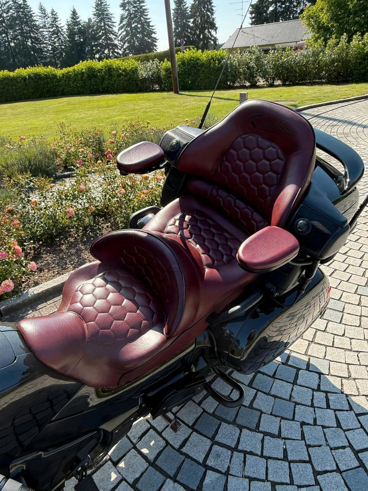 Honda GL1800 SC47*Krossline*Audio*Wilbers*SR Racing - Motorcycle: picture 5 Honda GL1800 SC47*Krossline*Audio*Wilbers*SR Racing - Motorcycle: picture 5