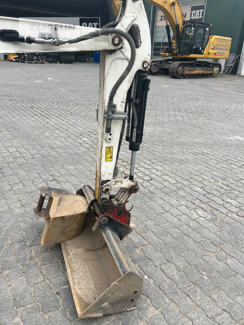 Leasing of Cat 301.8-05A Cat 301.8-05A: picture 11