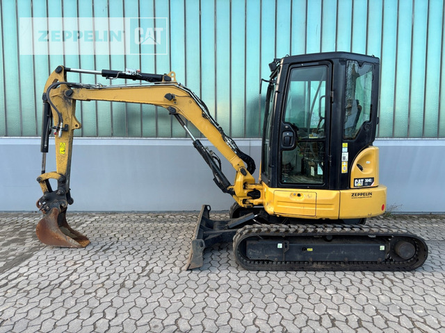 Cat 304ECR - Mini excavator: picture 2 Cat 304ECR - Mini excavator: picture 2