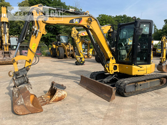 Cat 305ECR - Mini excavator: picture 3 Cat 305ECR - Mini excavator: picture 3