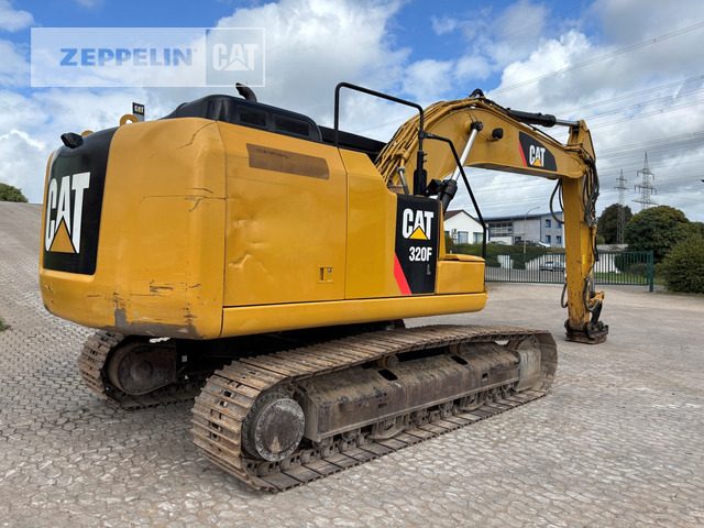 Cat 320FL - Crawler excavator: picture 3 Cat 320FL - Crawler excavator: picture 3
