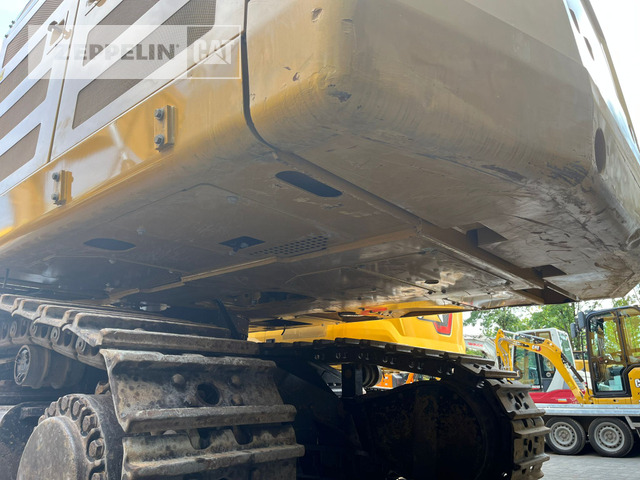 Cat 374FL - Crawler excavator: picture 4 Cat 374FL - Crawler excavator: picture 4