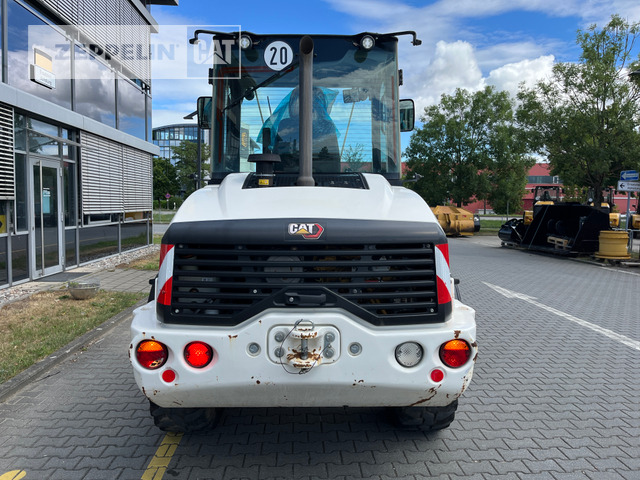 Cat 908M - Wheel loader: picture 5 Cat 908M - Wheel loader: picture 5