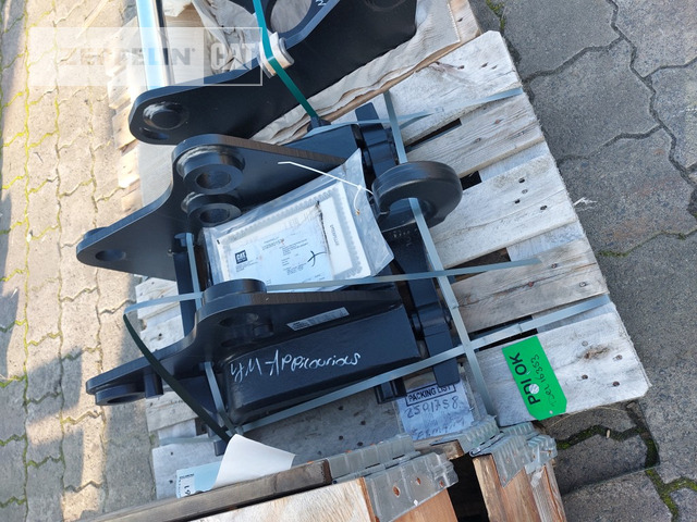 Cat CW20 - Quick coupler for Construction machinery: picture 1 Cat CW20 - Quick coupler for Construction machinery: picture 1