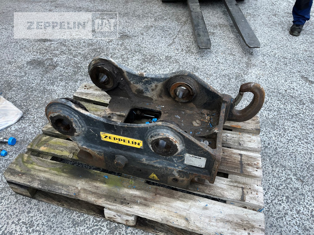 Oilquick Deutschland GmbH OQ65-M314F - Quick coupler for Construction machinery: picture 1 Oilquick Deutschland GmbH OQ65-M314F - Quick coupler for Construction machinery: picture 1