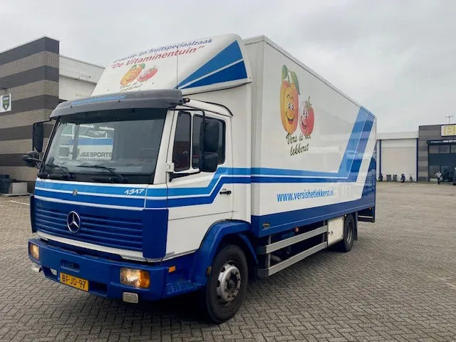 Mercedes-Benz 1317 iso laadbak plus klep, manuel... - Box truck: picture 1 Mercedes-Benz 1317 iso laadbak plus klep, manuel... - Box truck: picture 1