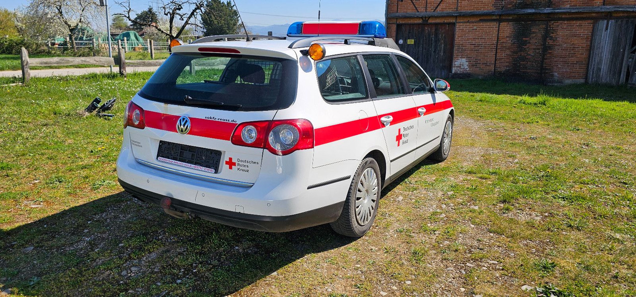 Volkswagen Allrad Feuerwehr Kommandowagen HVO KDOW ELW - Sedan: picture 4 Volkswagen Allrad Feuerwehr Kommandowagen HVO KDOW ELW - Sedan: picture 4