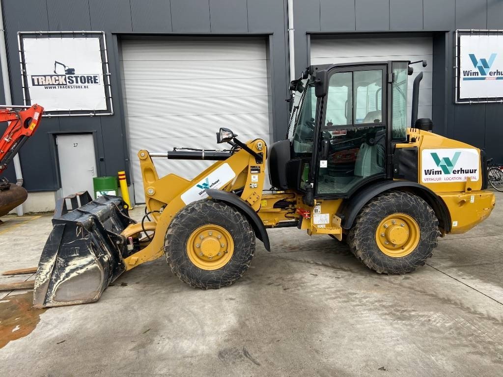 CAT 906 - Wheel loader: picture 1 CAT 906 - Wheel loader: picture 1