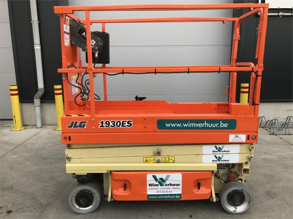 JLG 1930ES (4510) - Scissor lift: picture 2 JLG 1930ES (4510) - Scissor lift: picture 2