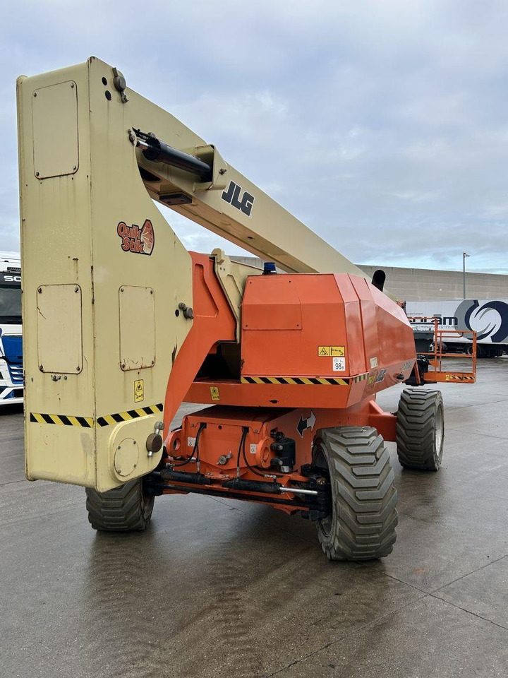 JLG H800AJ (10680) - Articulated boom: picture 2 JLG H800AJ (10680) - Articulated boom: picture 2