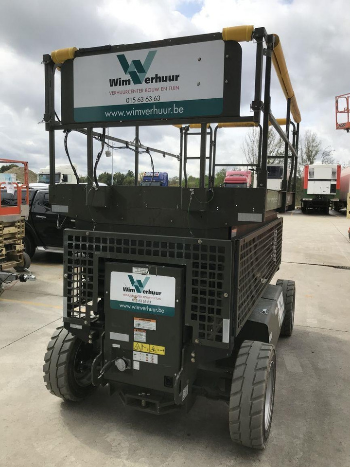 JLG M3369 (4331) - Scissor lift: picture 3 JLG M3369 (4331) - Scissor lift: picture 3