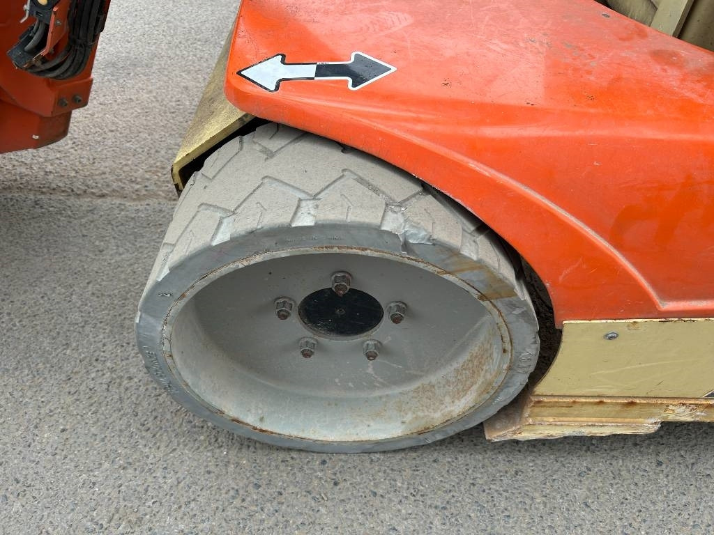 Articulated boom JLG Toucan 12 E: picture 8
