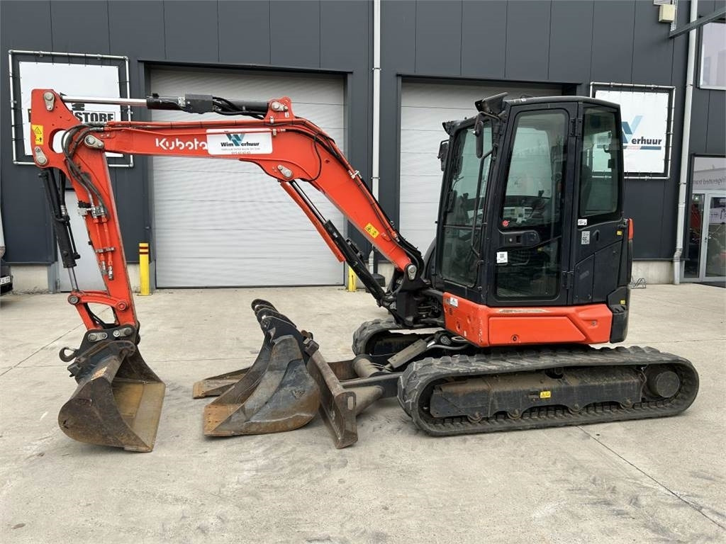 Mini excavator Kubota U50-5 (5024): picture 1