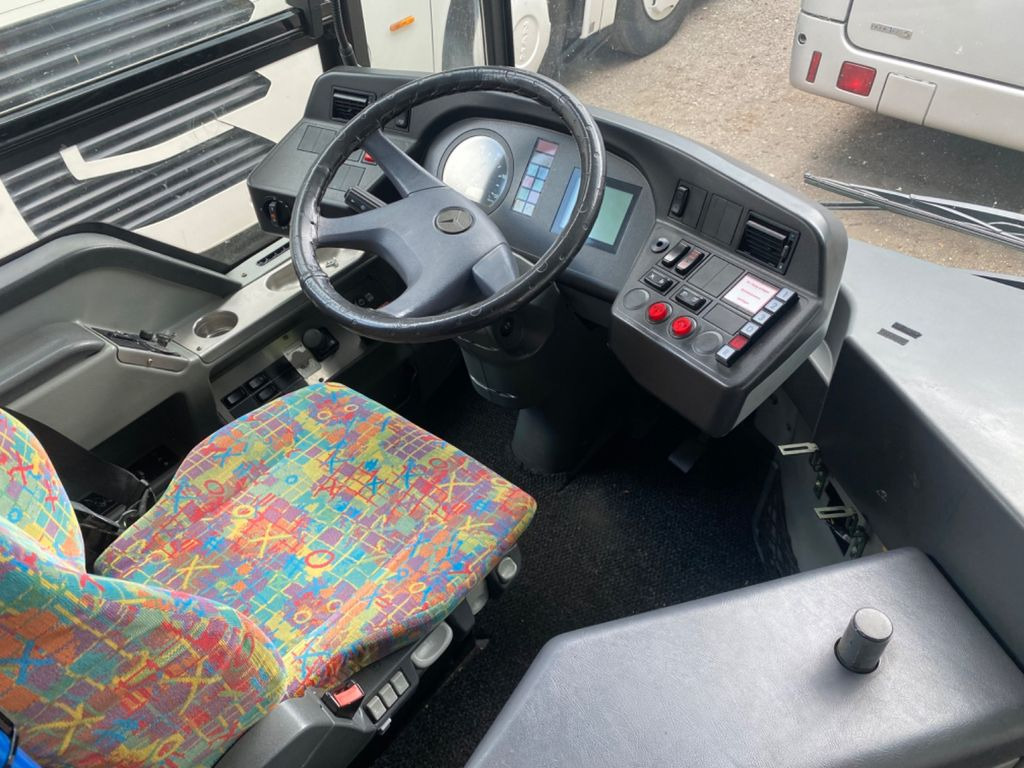 Mercedes-Benz O 530 Citaro LE (Euro 5) Mercedes-Benz O 530 Citaro LE (Euro 5) - City bus: picture 4 Mercedes-Benz O 530 Citaro LE (Euro 5) Mercedes-Benz O 530 Citaro LE (Euro 5) - City bus: picture 4