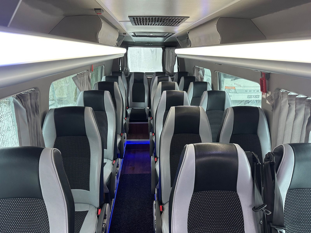 Mercedes-Benz Sprinter 516 CDi Unvi (DE*Klima*Reise) - Minibus, Passenger van: picture 4 Mercedes-Benz Sprinter 516 CDi Unvi (DE*Klima*Reise) - Minibus, Passenger van: picture 4