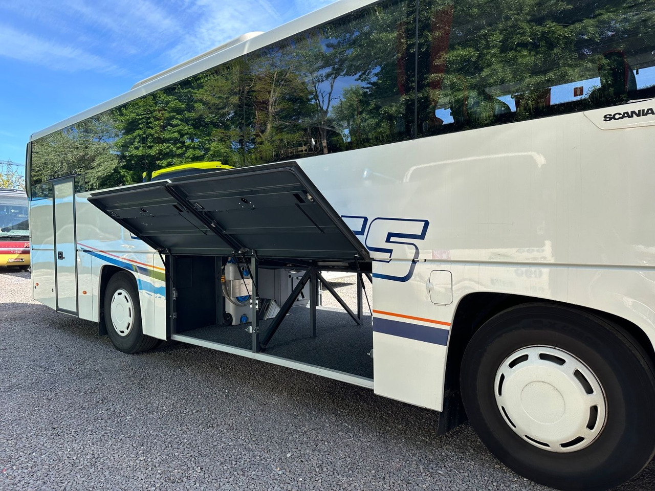 Scania Interlink MD (wenig Km*TOP*DE) S511 HD/ O350K - Coach: picture 4 Scania Interlink MD (wenig Km*TOP*DE) S511 HD/ O350K - Coach: picture 4