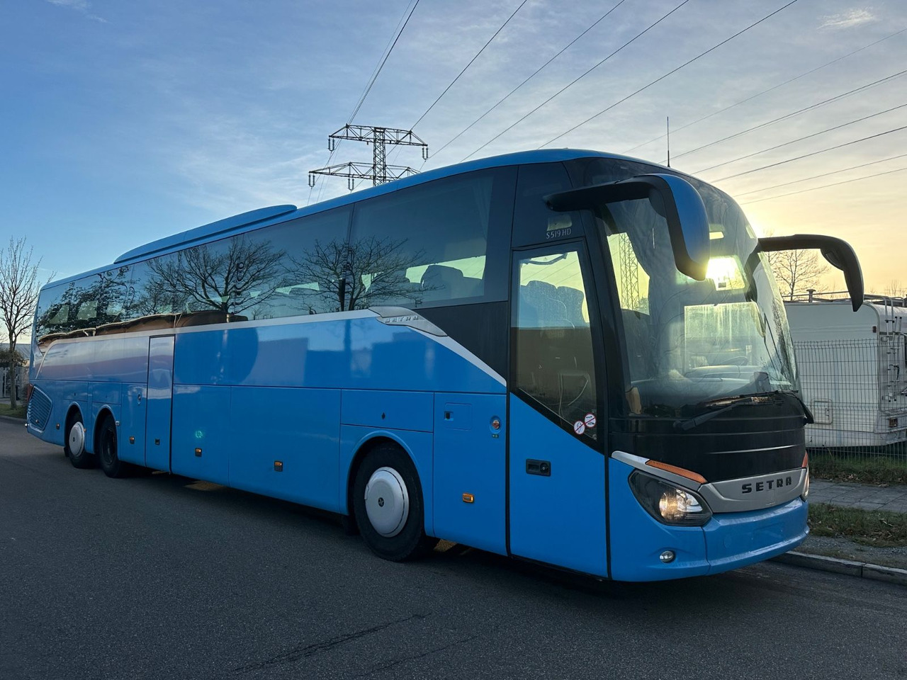 Setra S 519 HD (67 Sitze*TOP) - Coach: picture 1 Setra S 519 HD (67 Sitze*TOP) - Coach: picture 1