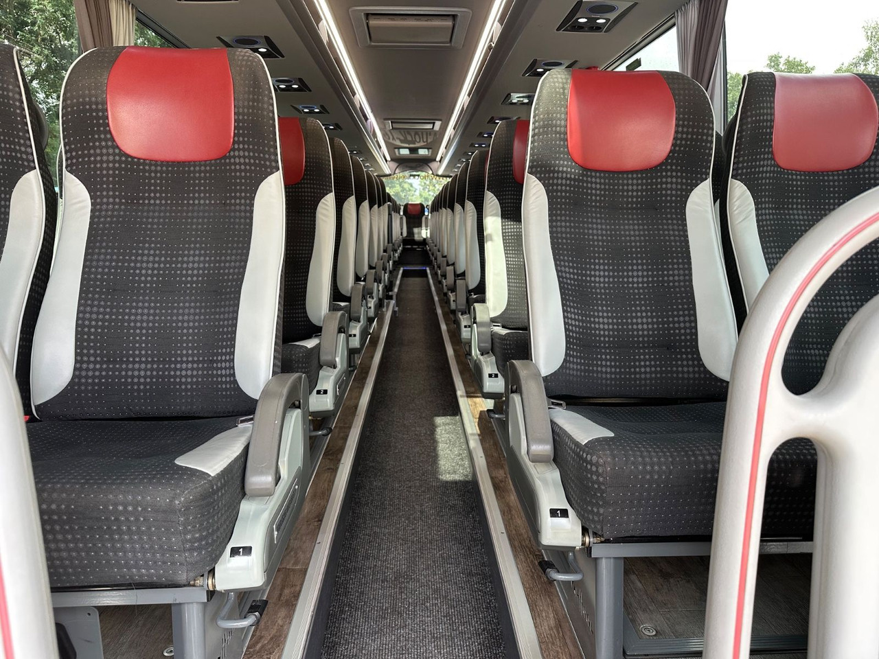Coach Vanhool TX16 Astron (TOP) 417 HDH/ 517 HDH: picture 20