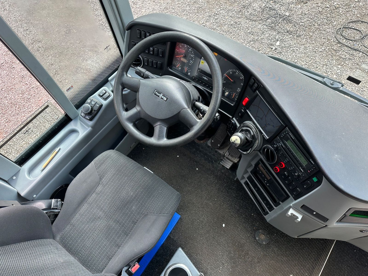 Leasing of Vanhool TX17 Astron (TOP*57 Sitze) 417 HDH/ 517 HDH Vanhool TX17 Astron (TOP*57 Sitze) 417 HDH/ 517 HDH: picture 7 Leasing of Vanhool TX17 Astron (TOP*57 Sitze) 417 HDH/ 517 HDH Vanhool TX17 Astron (TOP*57 Sitze) 417 HDH/ 517 HDH: picture 7