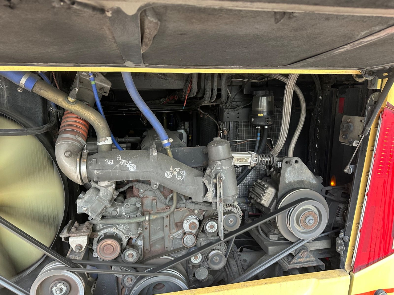 Leasing of Vanhool TX17 Astron (TOP*57 Sitze) 417 HDH/ 517 HDH Vanhool TX17 Astron (TOP*57 Sitze) 417 HDH/ 517 HDH: picture 13 Leasing of Vanhool TX17 Astron (TOP*57 Sitze) 417 HDH/ 517 HDH Vanhool TX17 Astron (TOP*57 Sitze) 417 HDH/ 517 HDH: picture 13